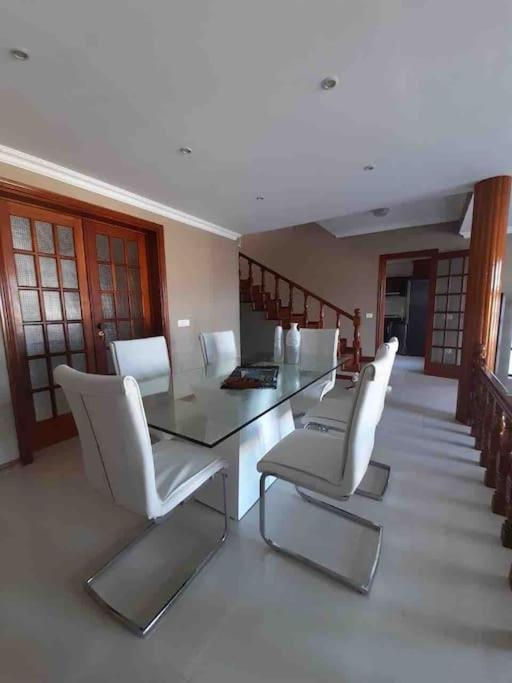 Vivenda Com Patio, No Coracao Do Mindelo Villa Ngoại thất bức ảnh