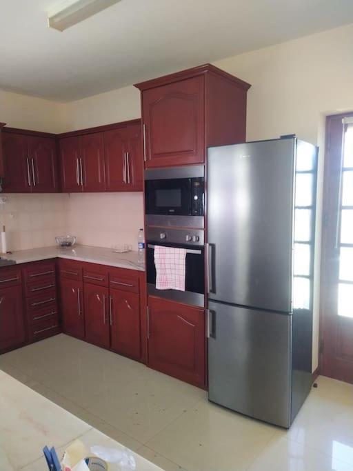 Vivenda Com Patio, No Coracao Do Mindelo Villa Ngoại thất bức ảnh