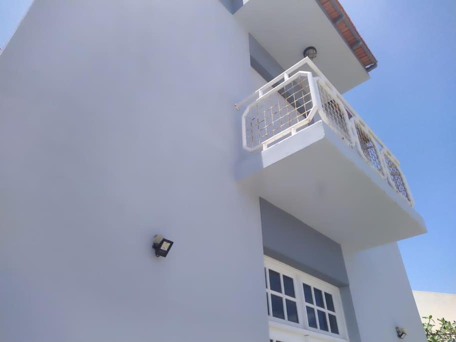 Vivenda Com Patio, No Coracao Do Mindelo Villa Ngoại thất bức ảnh