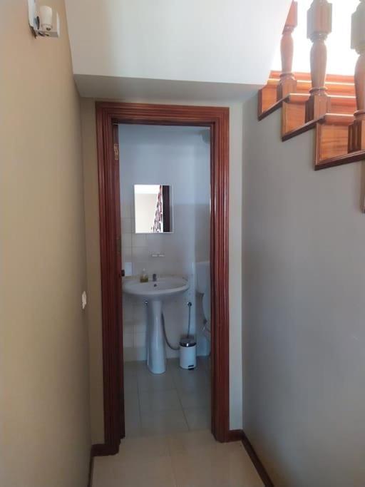 Vivenda Com Patio, No Coracao Do Mindelo Villa Ngoại thất bức ảnh